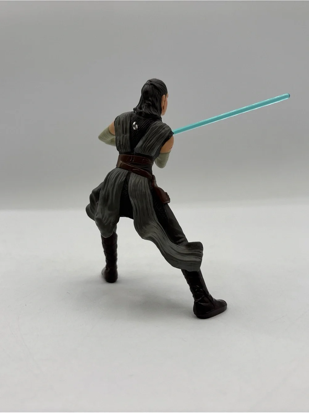 Hallmark Keepsake 2017 Rey Star Wars:‎ The Last Jedi Christmas Tree Ornament EUC